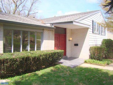 8715 Marshall Rd, Glenside, PA 19038 - photo 2