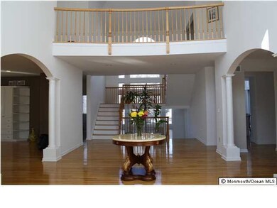 8 Raintree Ct, Holmdel, NJ 07733 - photo 2