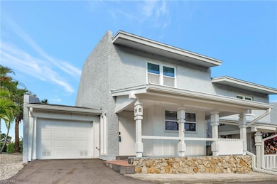 2bedroom, 2.5 baths, 1 car garage