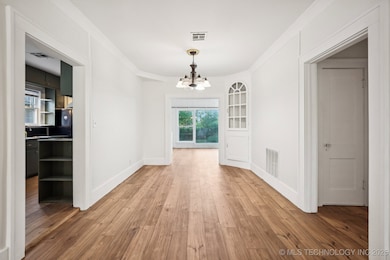 421 W 11th Ave, Bristow, OK 74010 - photo 7