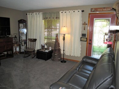 Formal_Living_Room_IMG_0515