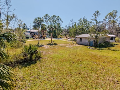 409 Central Ave, Steinhatchee, FL 32359 - photo 5