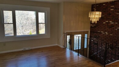 76 Beach Ave, Albany, NY 12203 - photo 5