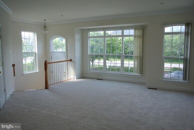 9802 Snow Bird Ln, Laurel, MD 20723 - photo 7