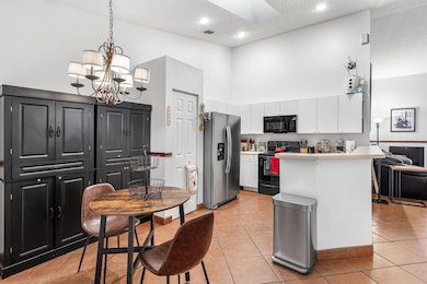 18470 Via di Sorrento, Boca Raton, FL 33496 - photo 4