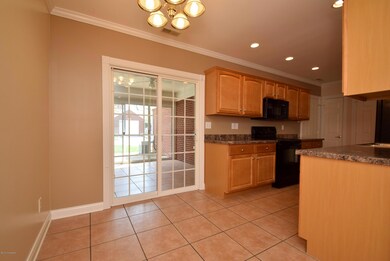 006_Dining Area