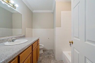 1041 Black St, Hurst, TX 76053 - photo 6