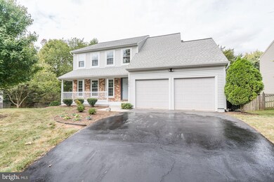 2986 Emerald Chase Dr, Herndon, VA 20171 - photo 4