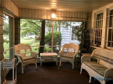 Screened in Porch