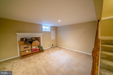 unlisted-address, Silver Spring, MD 20901 - photo 7