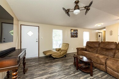 7040 Horseshoe Bend Trail, Weatherford, TX 76087 - photo 6