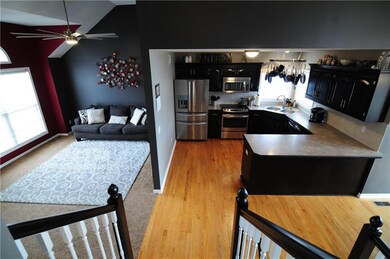 20799 S Skyview Ln, Spring Hill, KS 66083 - photo 4