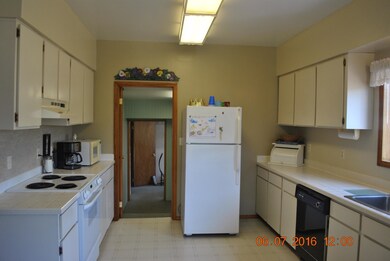 Kitchen (3)