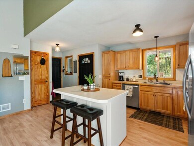 7888 Logging Ln, Pequot Lakes, MN 56472 - photo 4