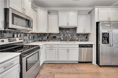 505 Mariners Cir, Saint Simons Island, GA 31522 - photo 6