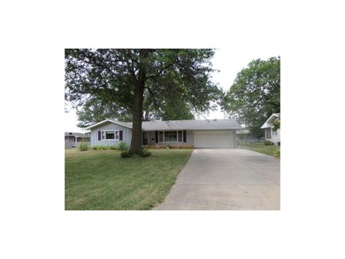 Wide driveway.