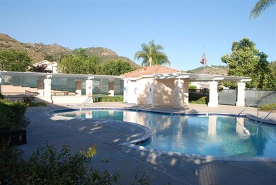 29667 Nandina Dr, Escondido, CA 92026 - photo 2