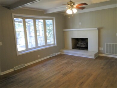 204 Ledgeview Dr, Shelbyville, TN 37160 - photo 6