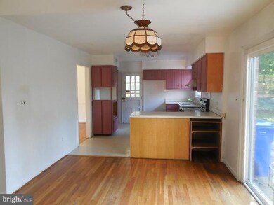 12808 Middlevale Ln, Silver Spring, MD 20906 - photo 4