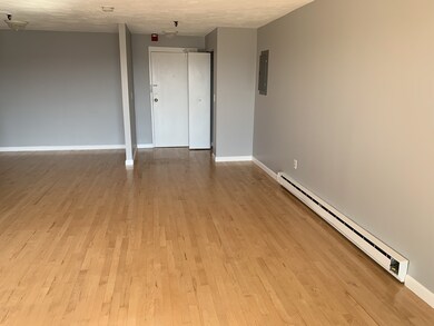 Sagamore Place Condominiums unit 910, Quincy, MA 02171 - photo 5