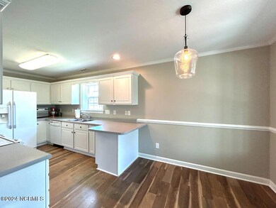 402 Iverleigh Ln, Jacksonville, NC 28540 - photo 7