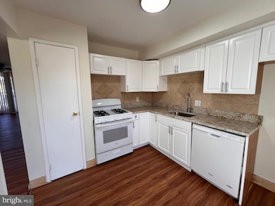 3964 Bel Pre Rd unit 8, Silver Spring, MD 20906 - photo 4