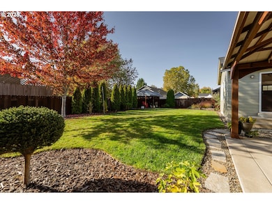 1204 E Second Ave, Sutherlin, OR 97479 - photo 7