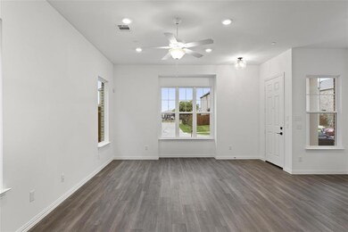 7504 Regal Ln, North Richland Hills, TX 76180 - photo 5