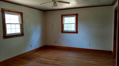 12149 Courthouse Rd, Victoria, VA 23974 - photo 3