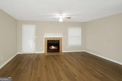 5847 Trent Walk Dr, Lithonia, GA 30038 - photo 5