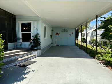 921 Orinoco W, Venice, FL 34285 - photo 4