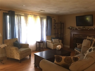 35 Birchwood Ln, West Warwick, RI 02893 - photo 7