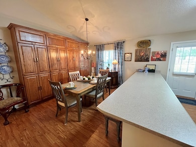 1611 Jimmy St, Adel, GA 31620 - photo 6