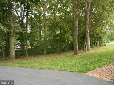 10981 Horseshoe Dr, Frederick, MD 21701 - photo 6