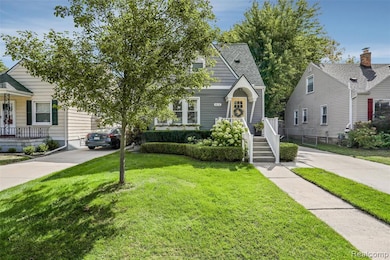 812 N Edison Ave, Royal Oak, MI 48067 - photo 2