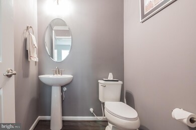 1729 Lantern Mews, Baltimore, MD 21205 - photo 4