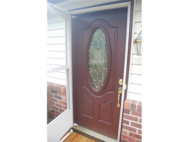 Decorative Front Door makes that positive statement