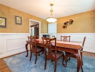 12600 Cliffcreek Dr, Huntersville, NC 28078 - photo 6