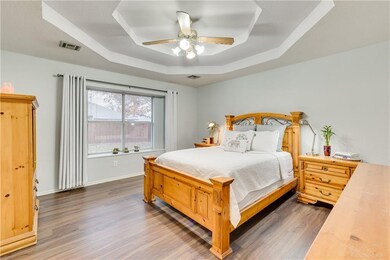 700 Coopers Hawk Dr, Norman, OK 73072 - photo 4