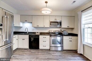 7673 S Arbory Ln, Laurel, MD 20707 - photo 7