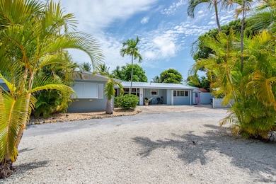30471 Coconut Hwy, Big Pine Key, FL 33043 - photo 4