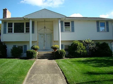 37 Austin Ave, Greenville, RI 02828 - photo 2