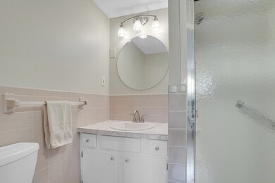 67 Elm St, Marblehead, MA 01945 - photo 6