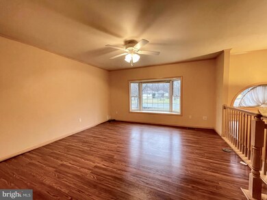 10916 Prospect Hill Rd, Glenn Dale, MD 20769 - photo 6