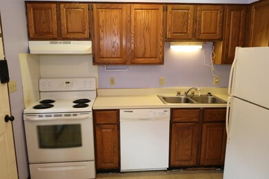 220 Mascoma St unit 86, Lebanon, NH 03766 - photo 6