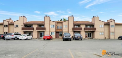 Greentree Village Condominium