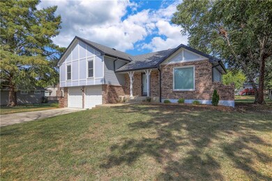 8402 Spring Valley Rd, Belton, MO 64012 - photo 2