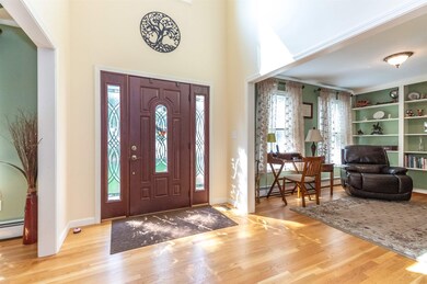 8 Canter Ct, Nashua, NH 03063 - photo 4