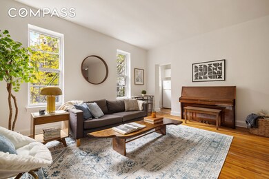 126 W 96th St unit 3E, New York, NY 10025 - photo 2