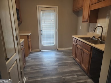 785 Commerce Blvd, Riverdale, GA 30296 - photo 6